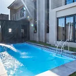 Enclaves Villa